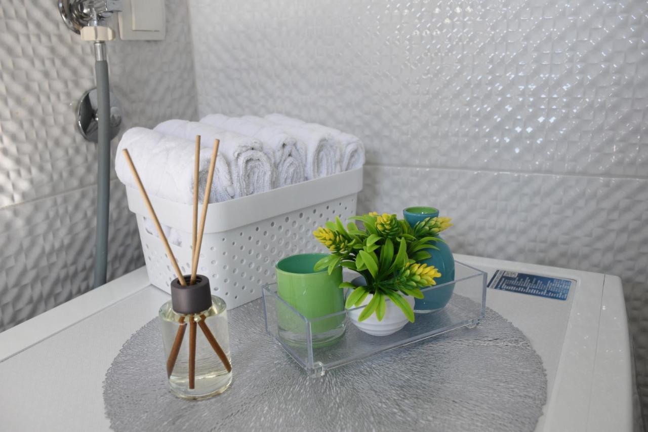 The White Apartment Мостар Екстер'єр фото